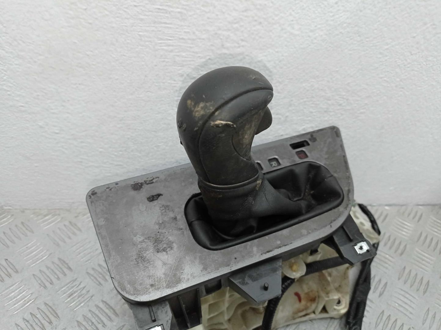 Кулиса МКПП / АКПП