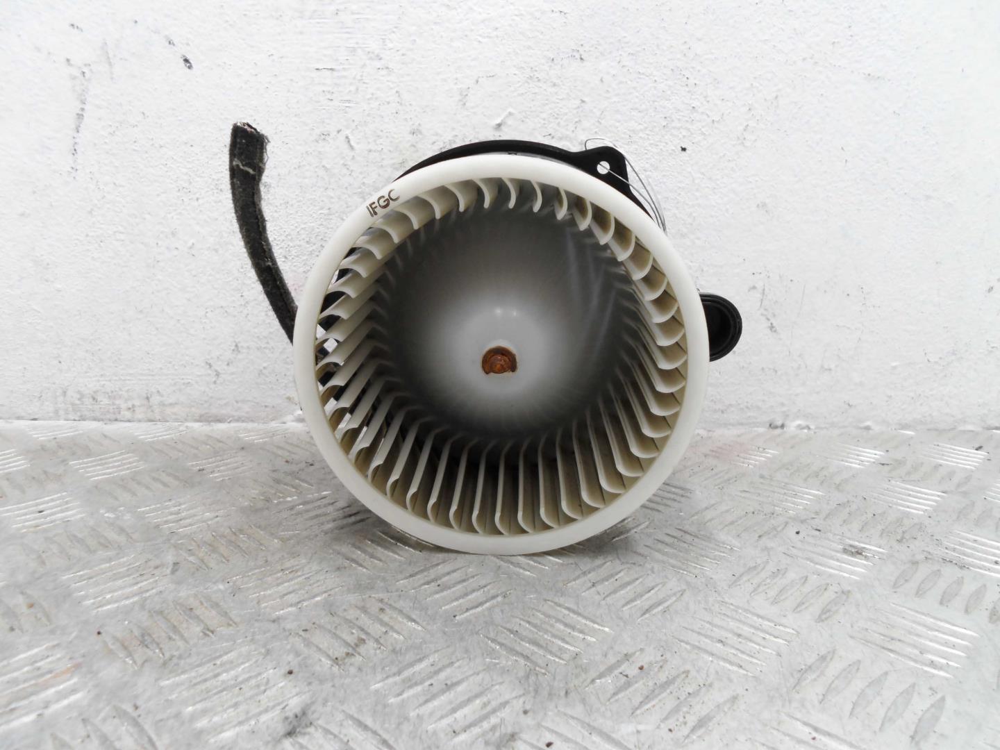 Моторчик печки