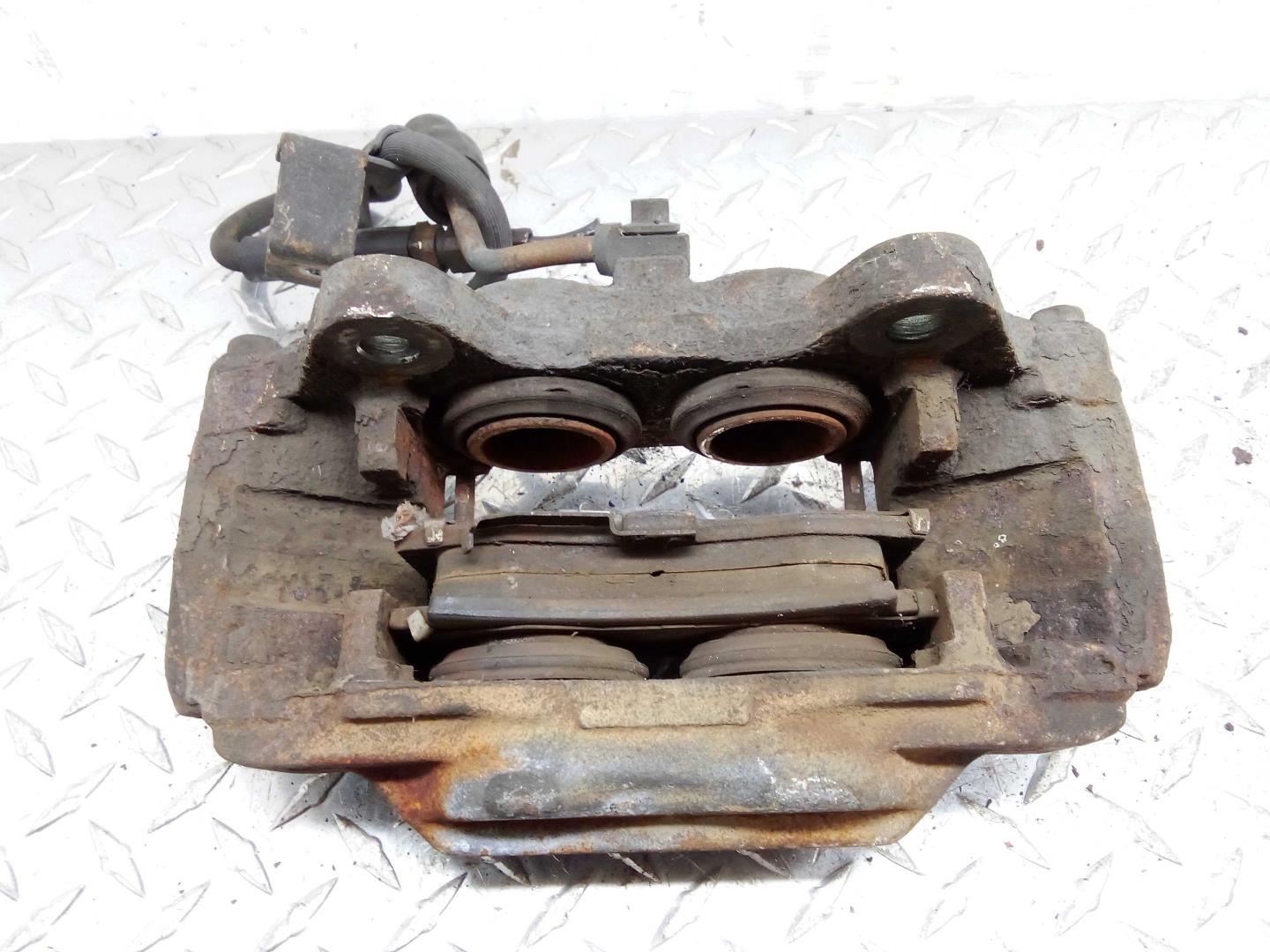 Суппорт передний правый