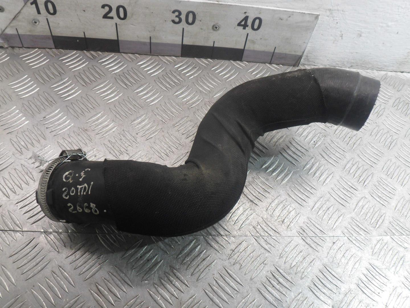 Патрубок интеркулера