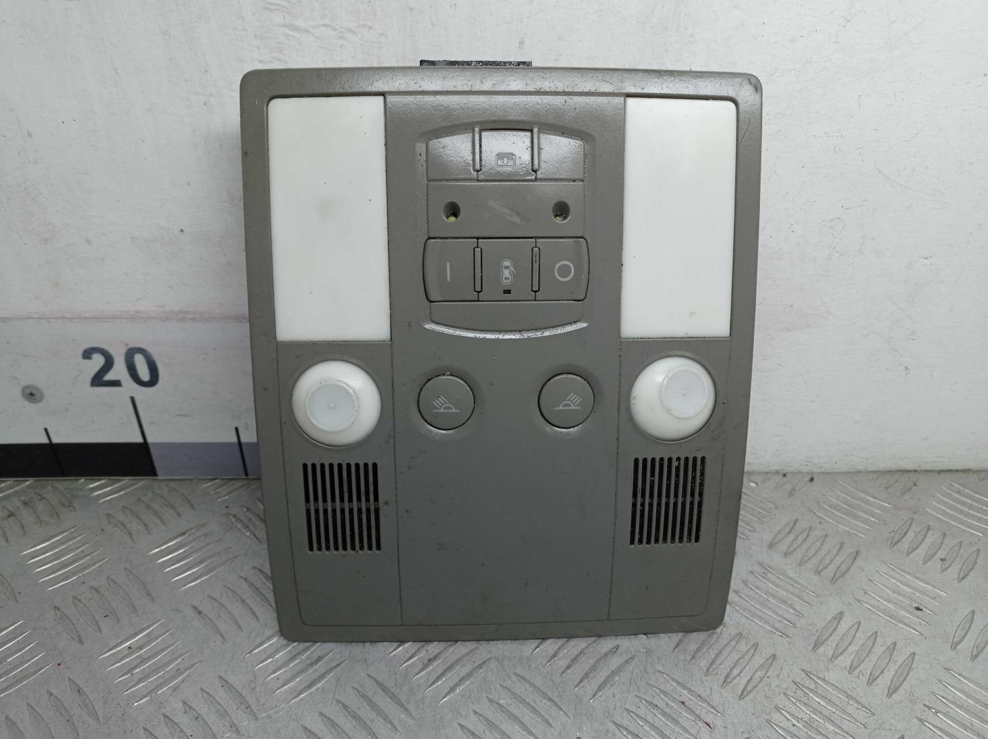 Плафон салонный