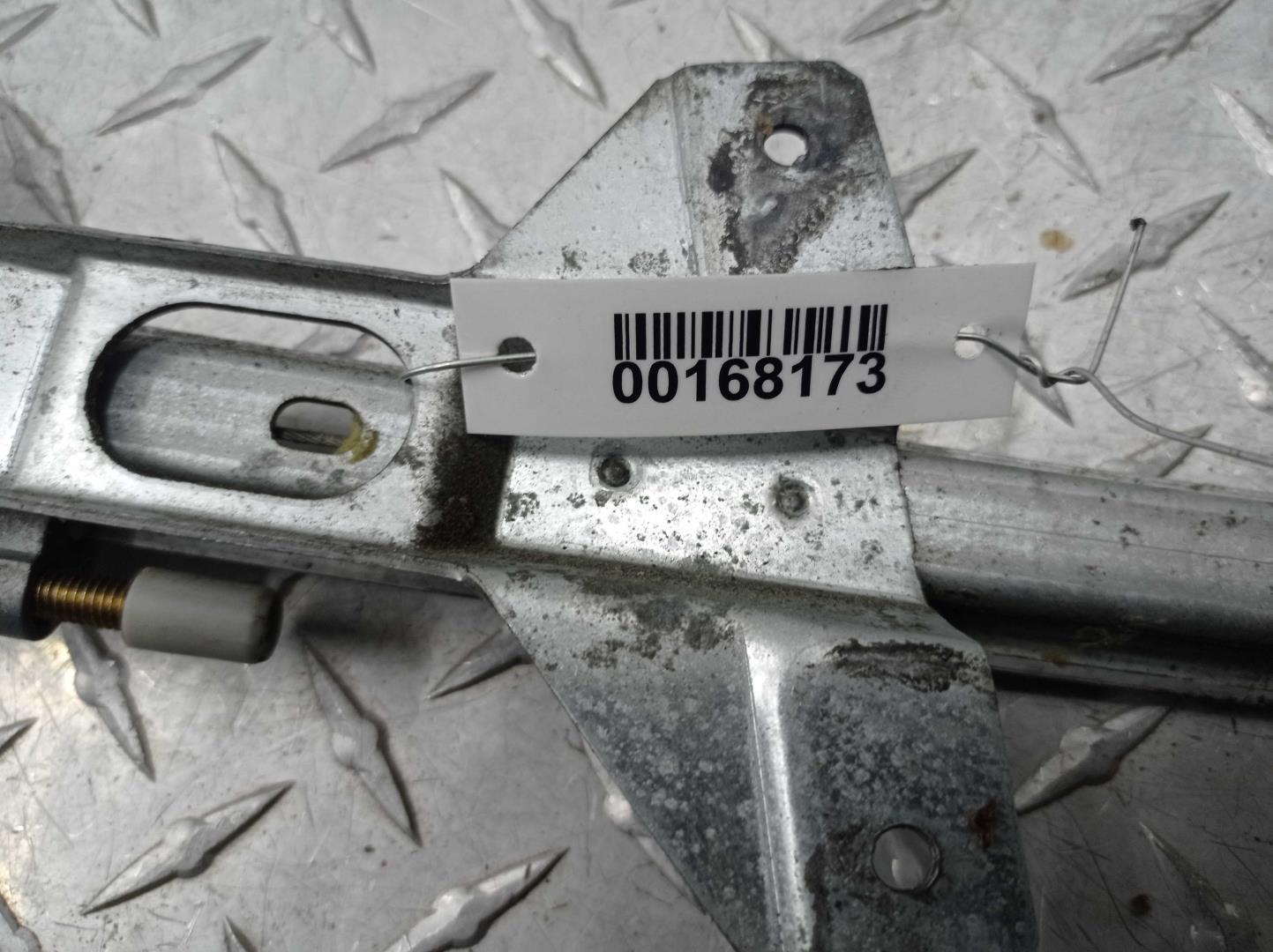 Стеклоподъемник электр. передний правый