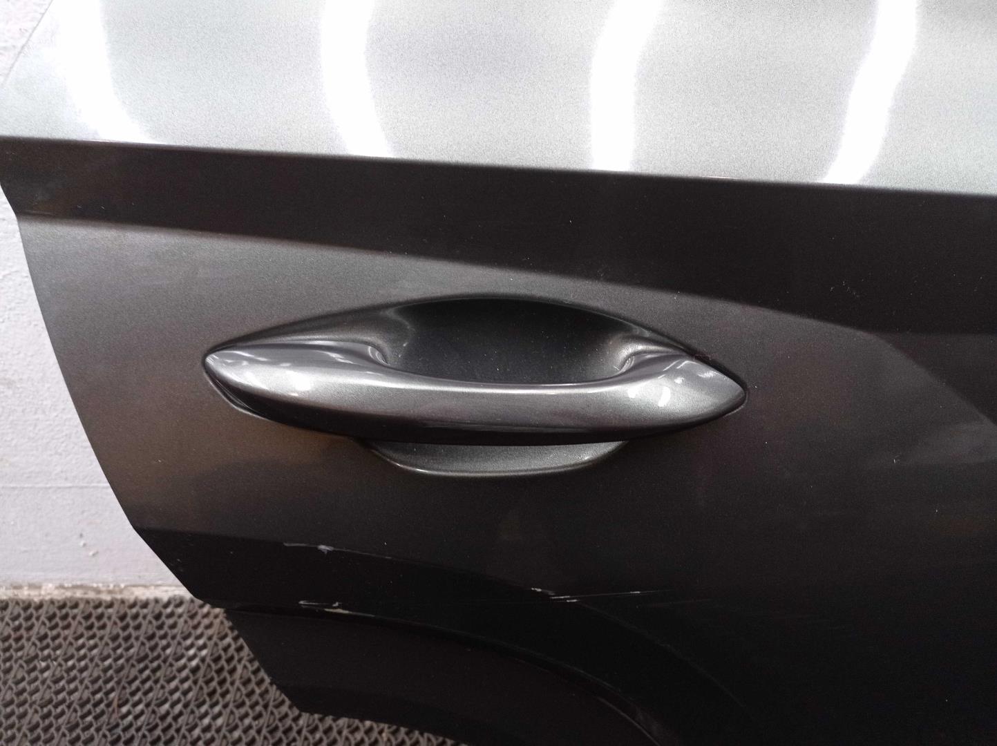 Стеклоподъемник электр. задний правый