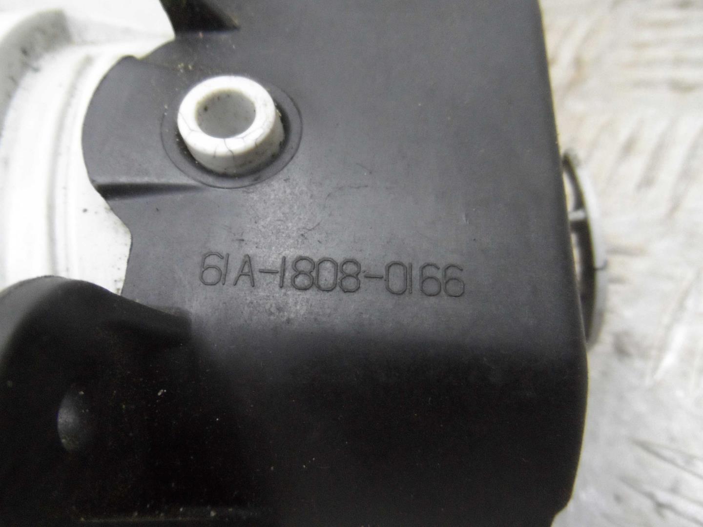 Фара противотуманная левая