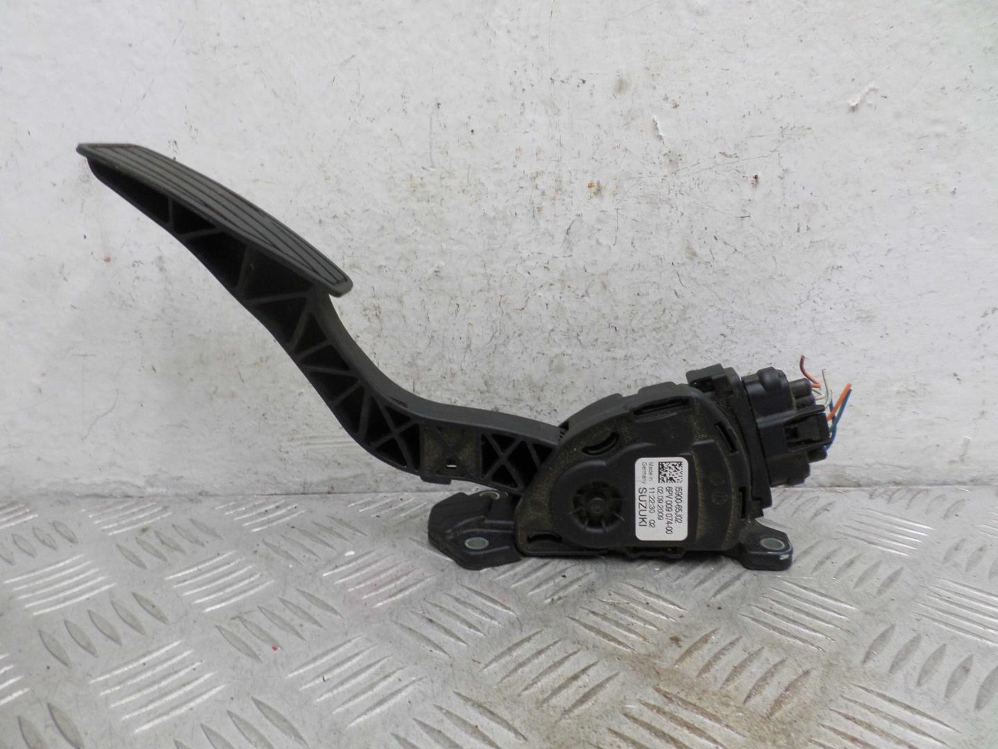 Педаль газа