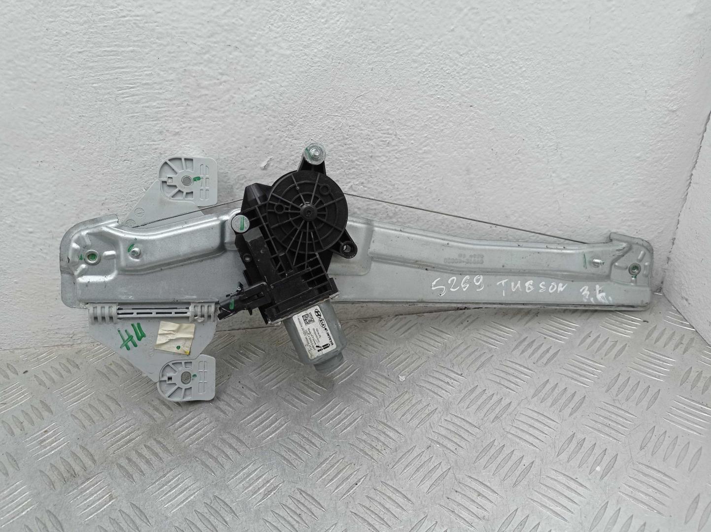 Стеклоподъемник электр. задний левый