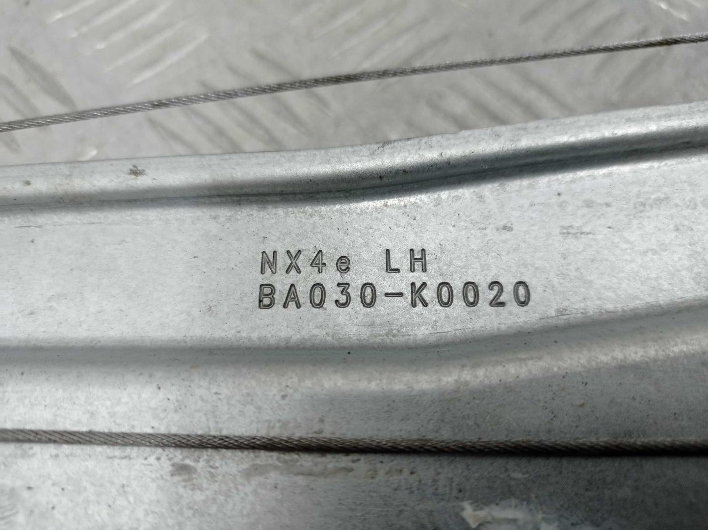 Стеклоподъемник электр. задний левый