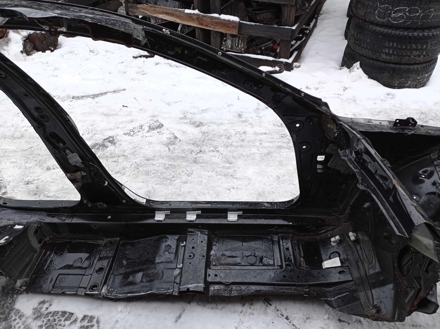 Кузовной элемент