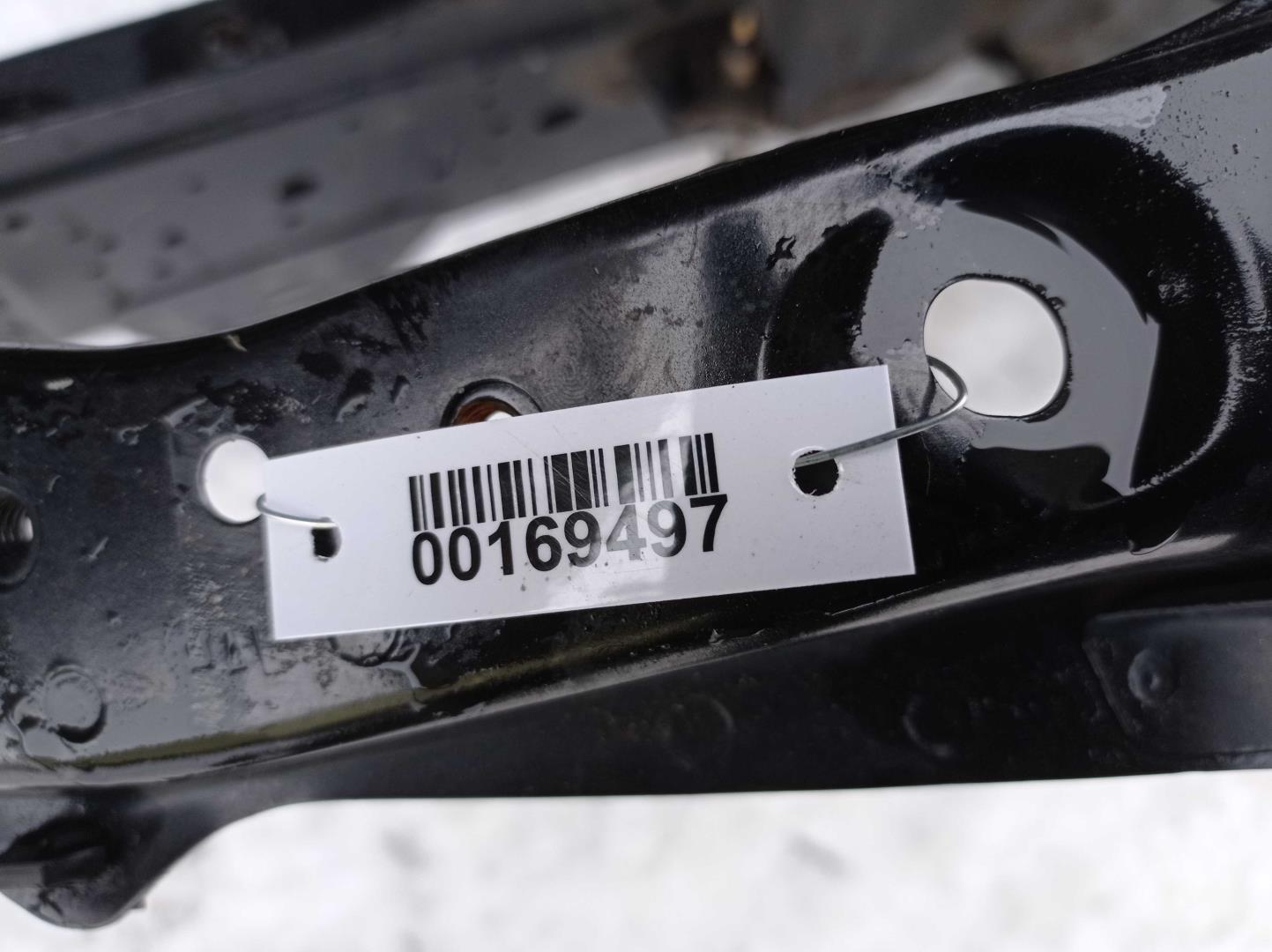 Кузовной элемент