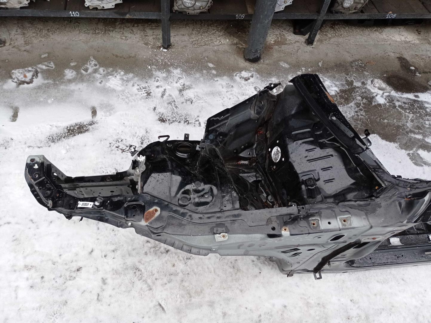 Кузовной элемент