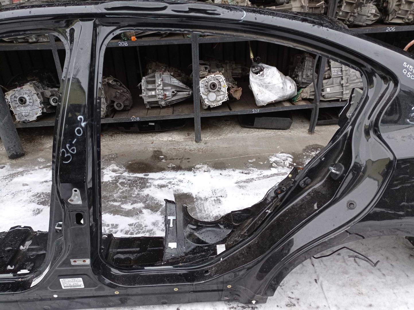 Кузовной элемент