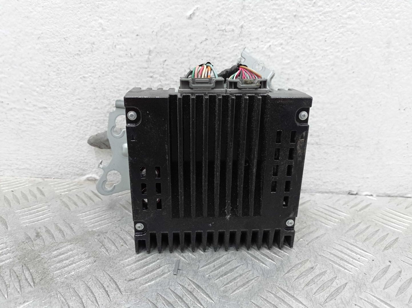 Усилитель акустической системы