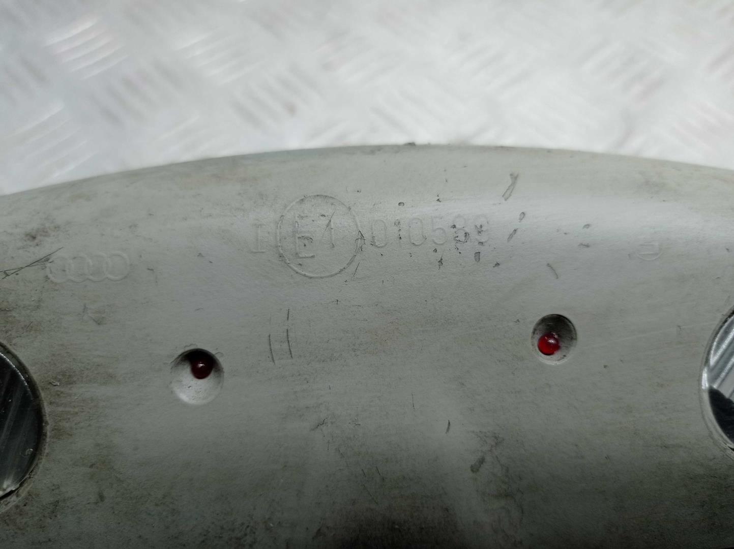 Зеркало заднего вида