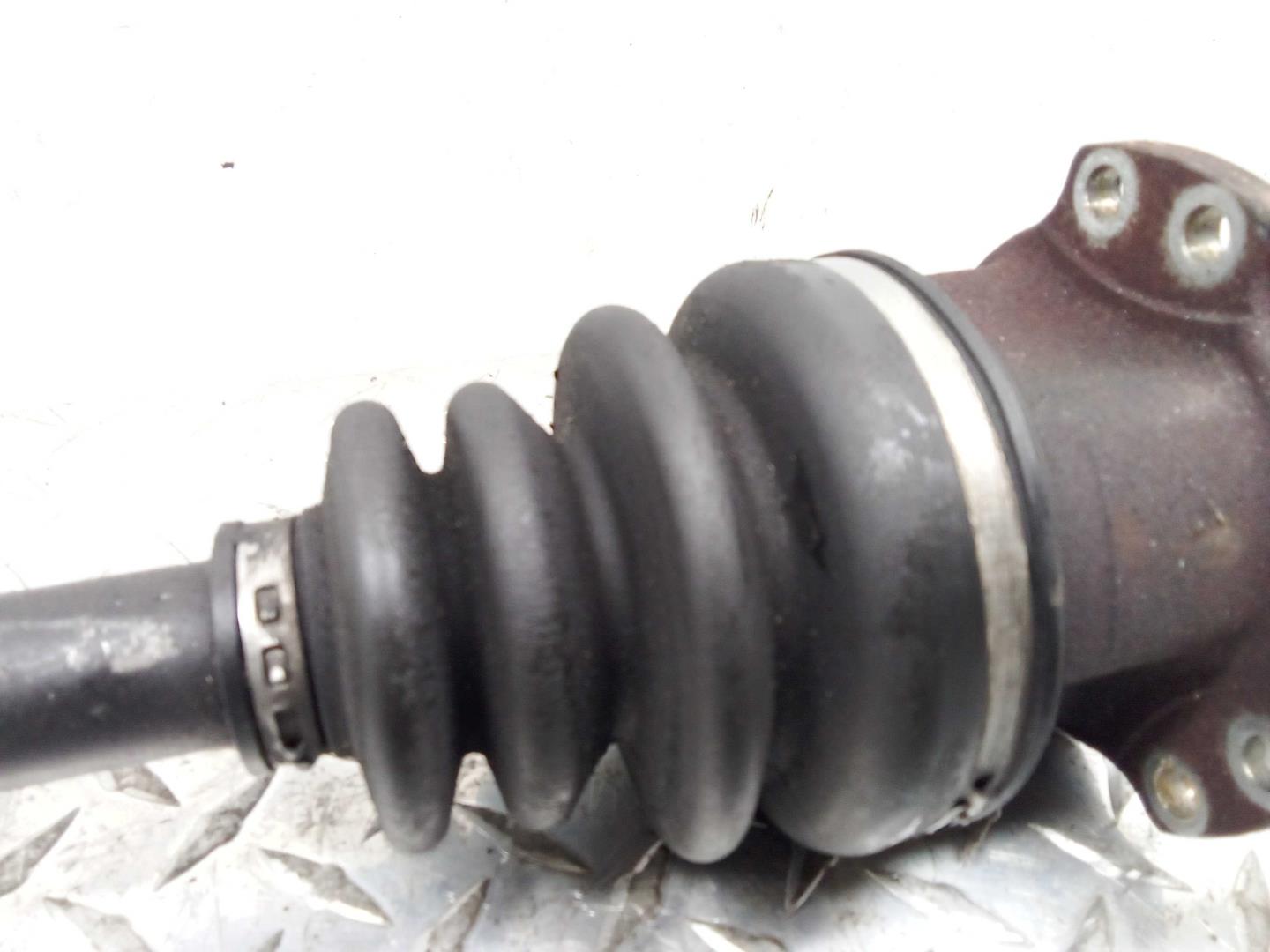 Полуось передняя левая