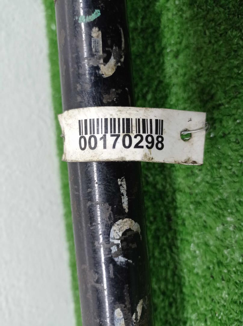 Полуось передняя правая