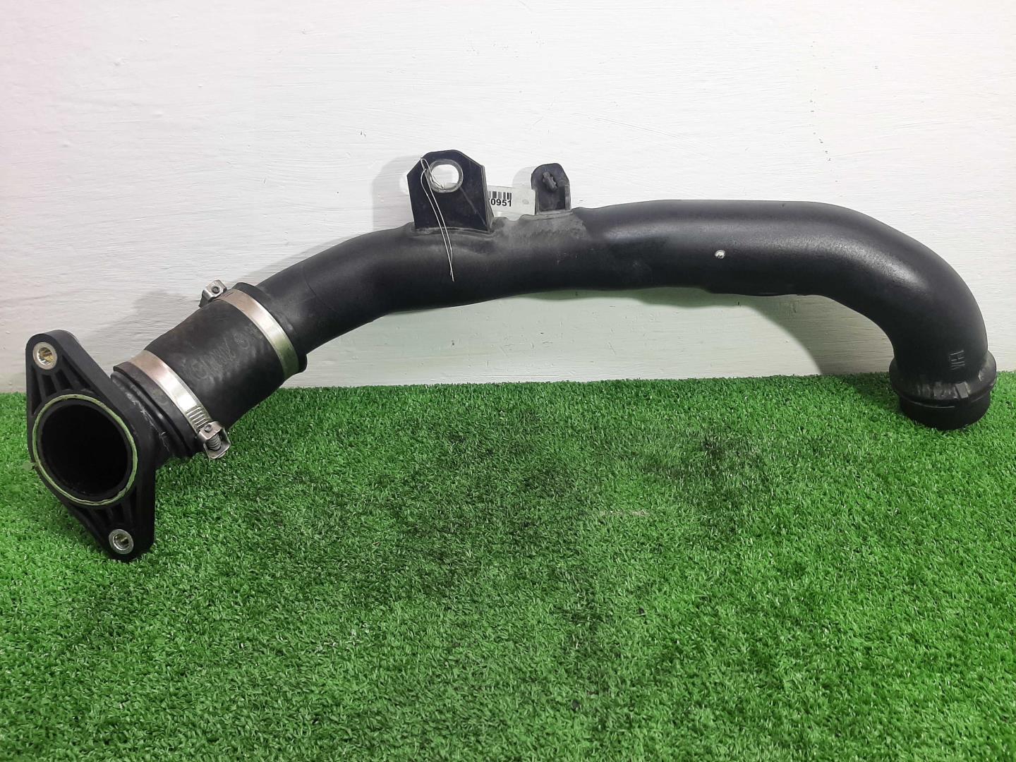 Патрубок интеркулера