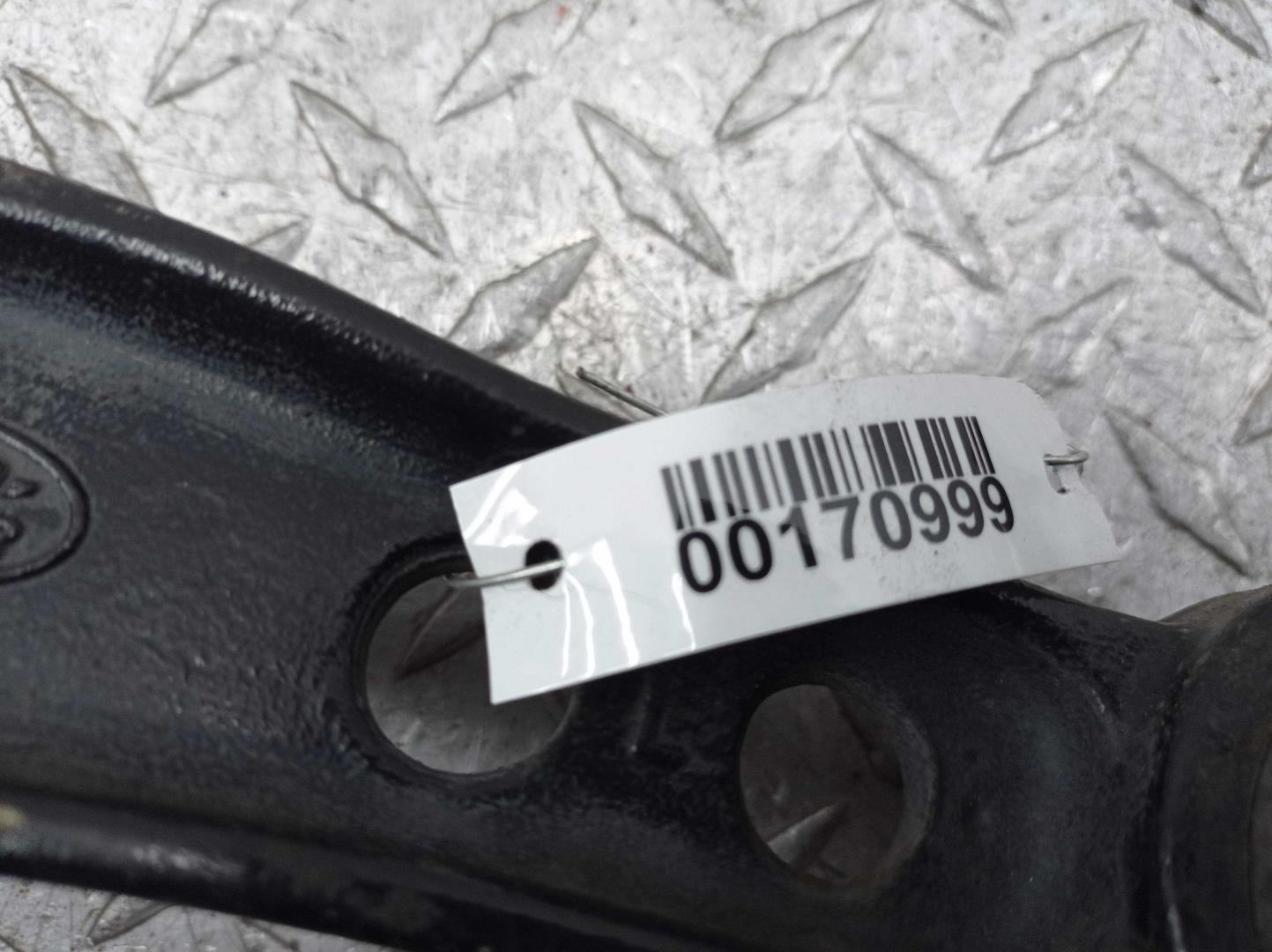 Рычаг передний нижний левый