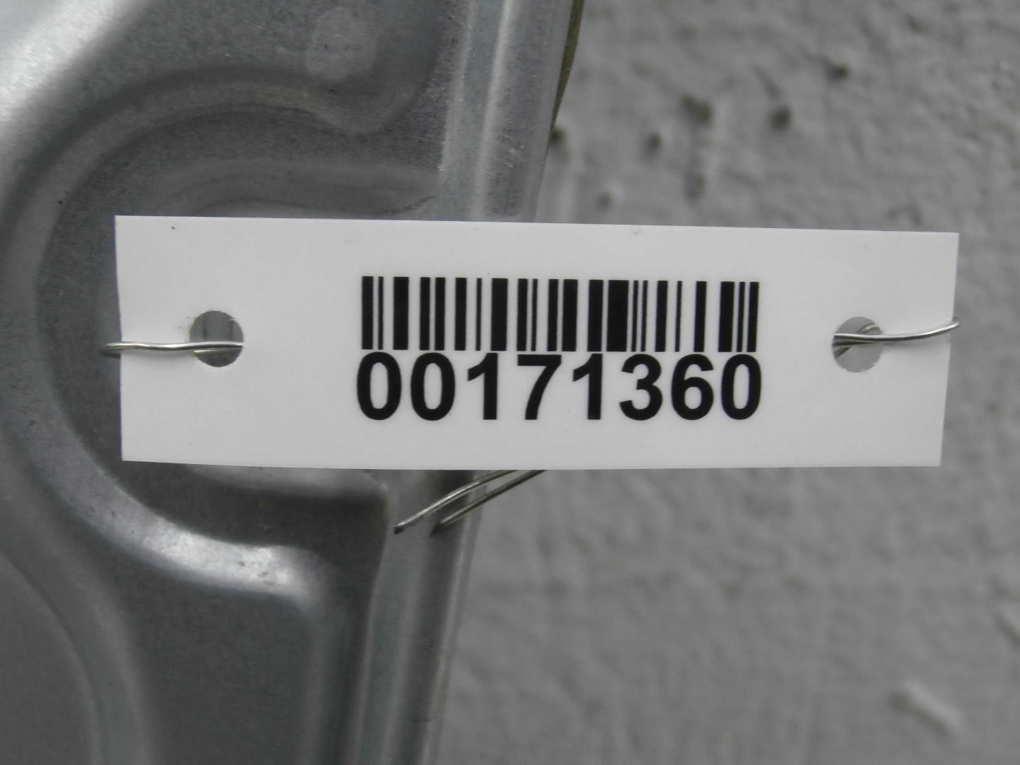 Стеклоподъемник электр. задний левый