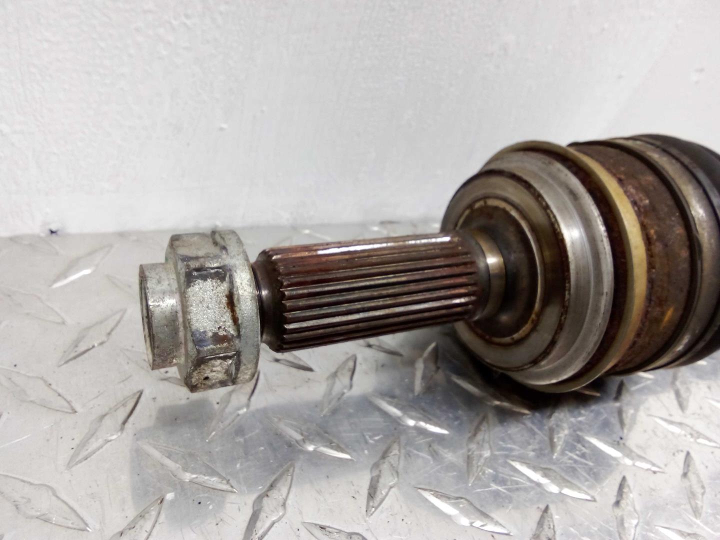 Полуось задняя правая