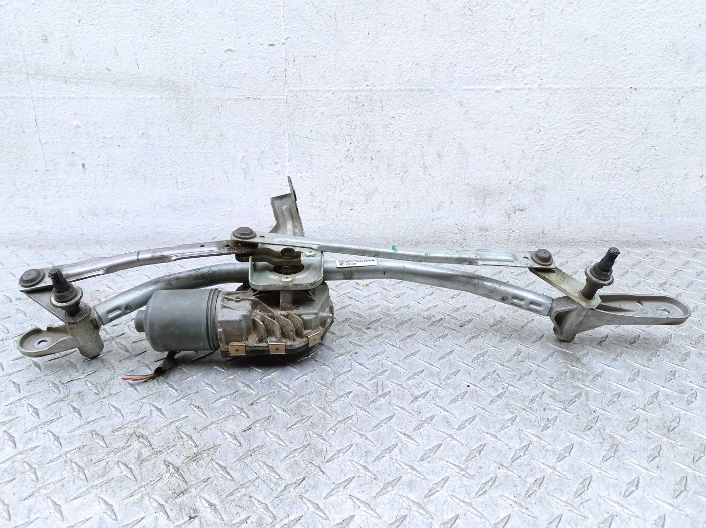 Трапеция стеклоочистителей