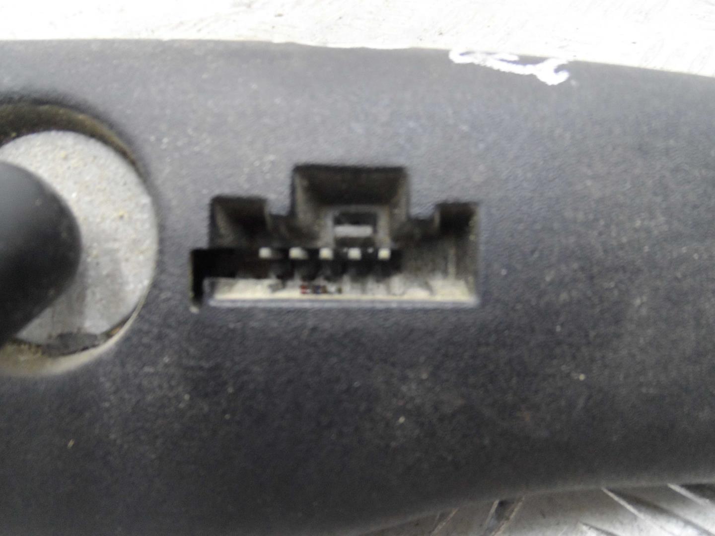 Зеркало заднего вида