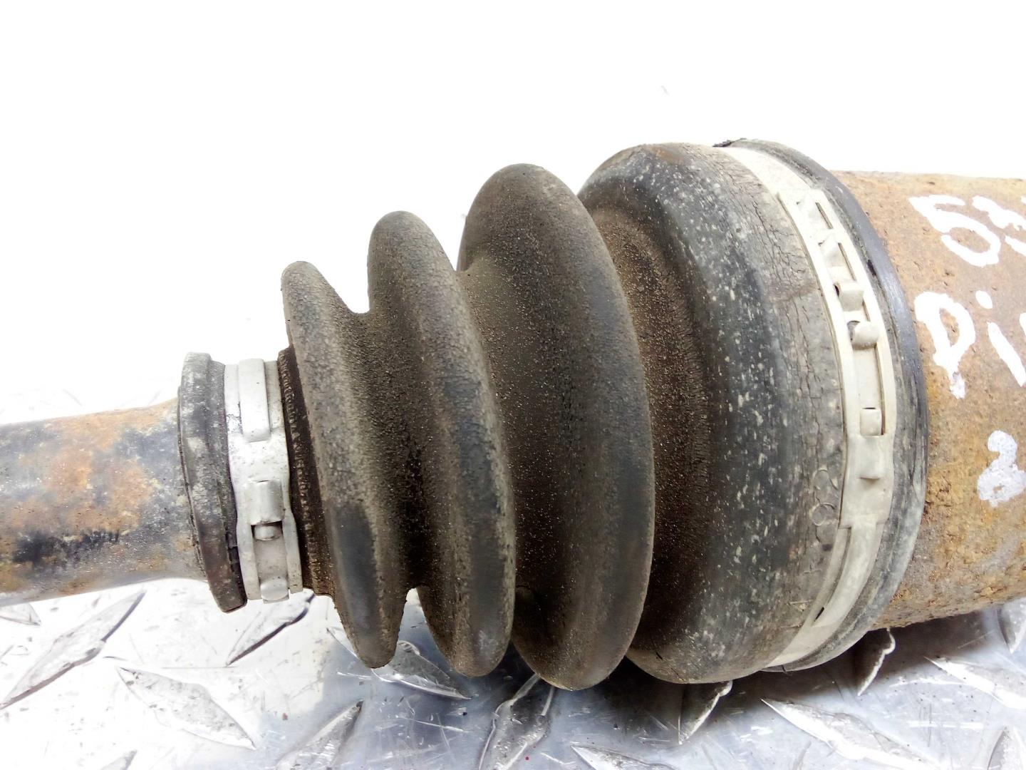 Полуось задняя левая