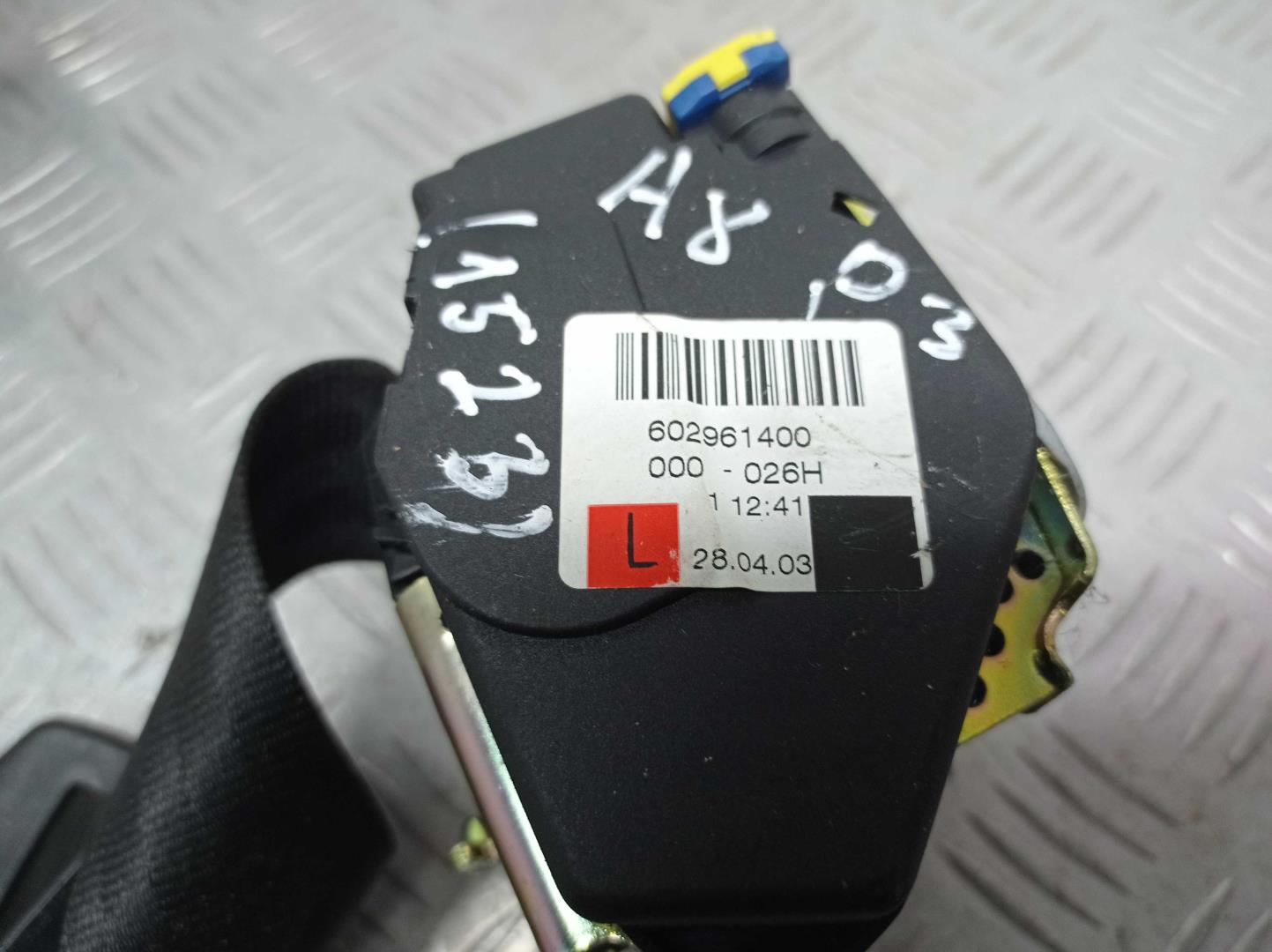 Ремень безопасности