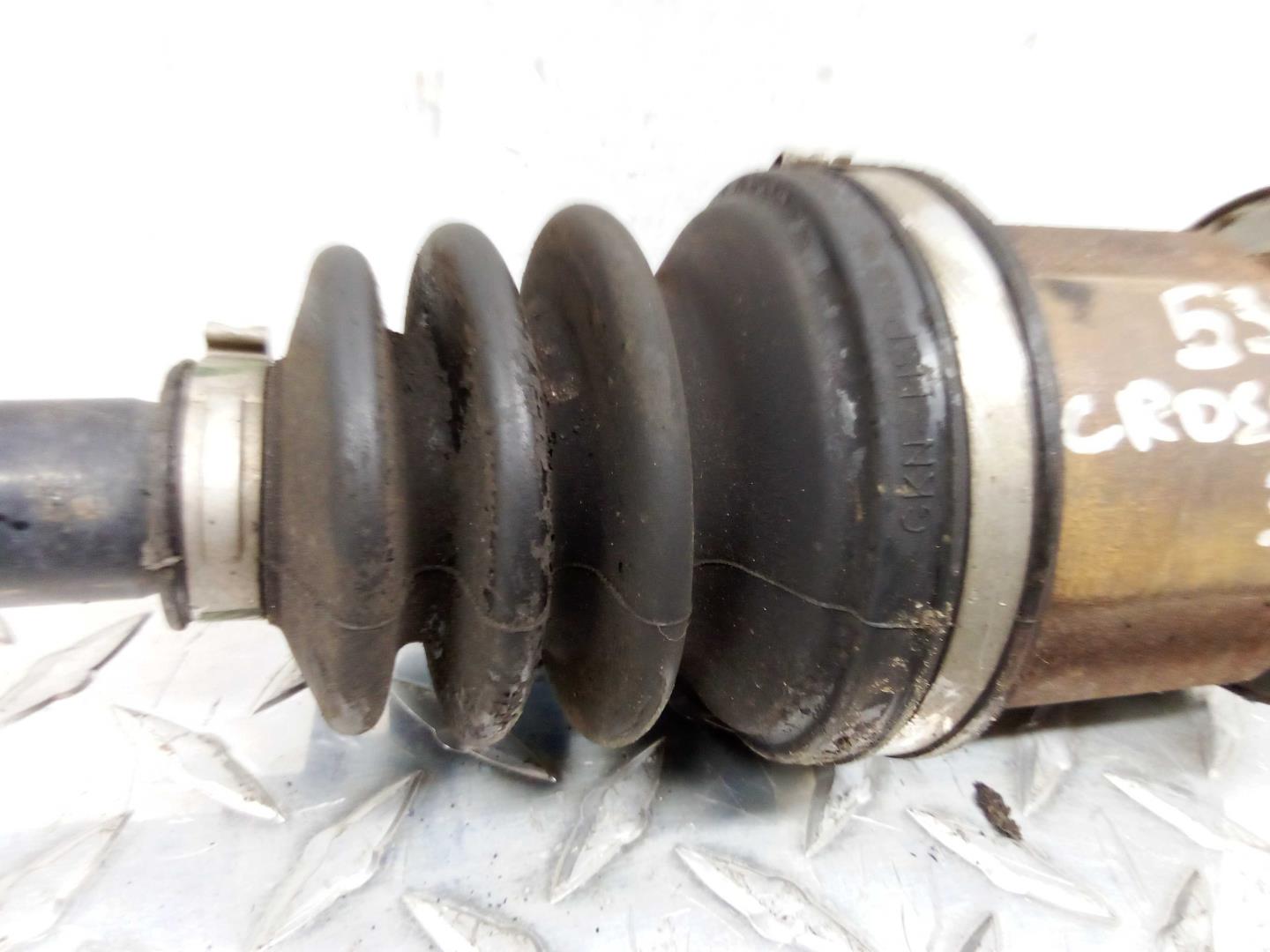 Полуось задняя правая