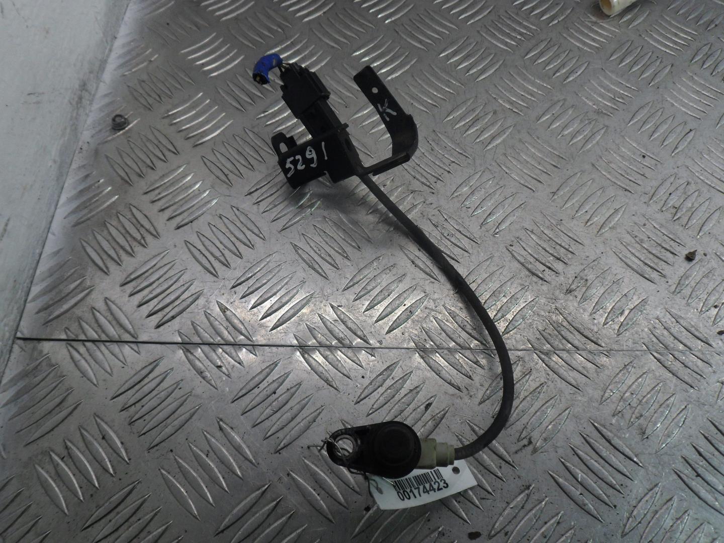 Датчик положения коленвала