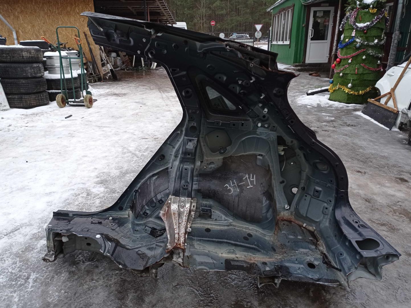 Стекло кузовное глухое правое