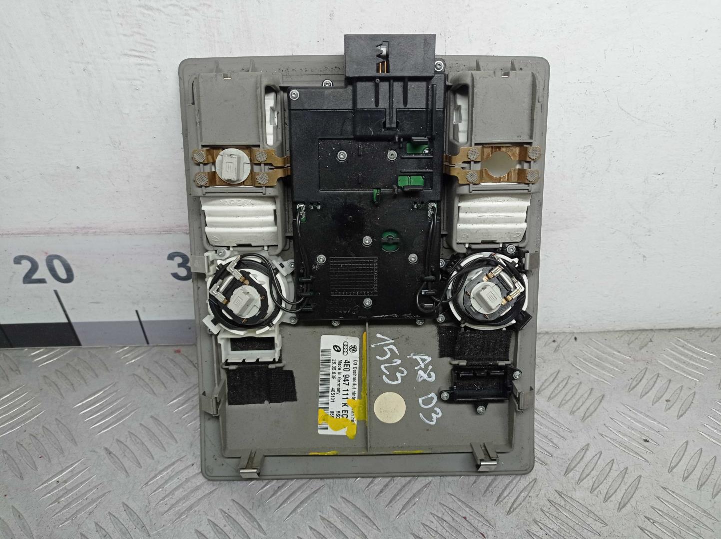 Плафон салонный