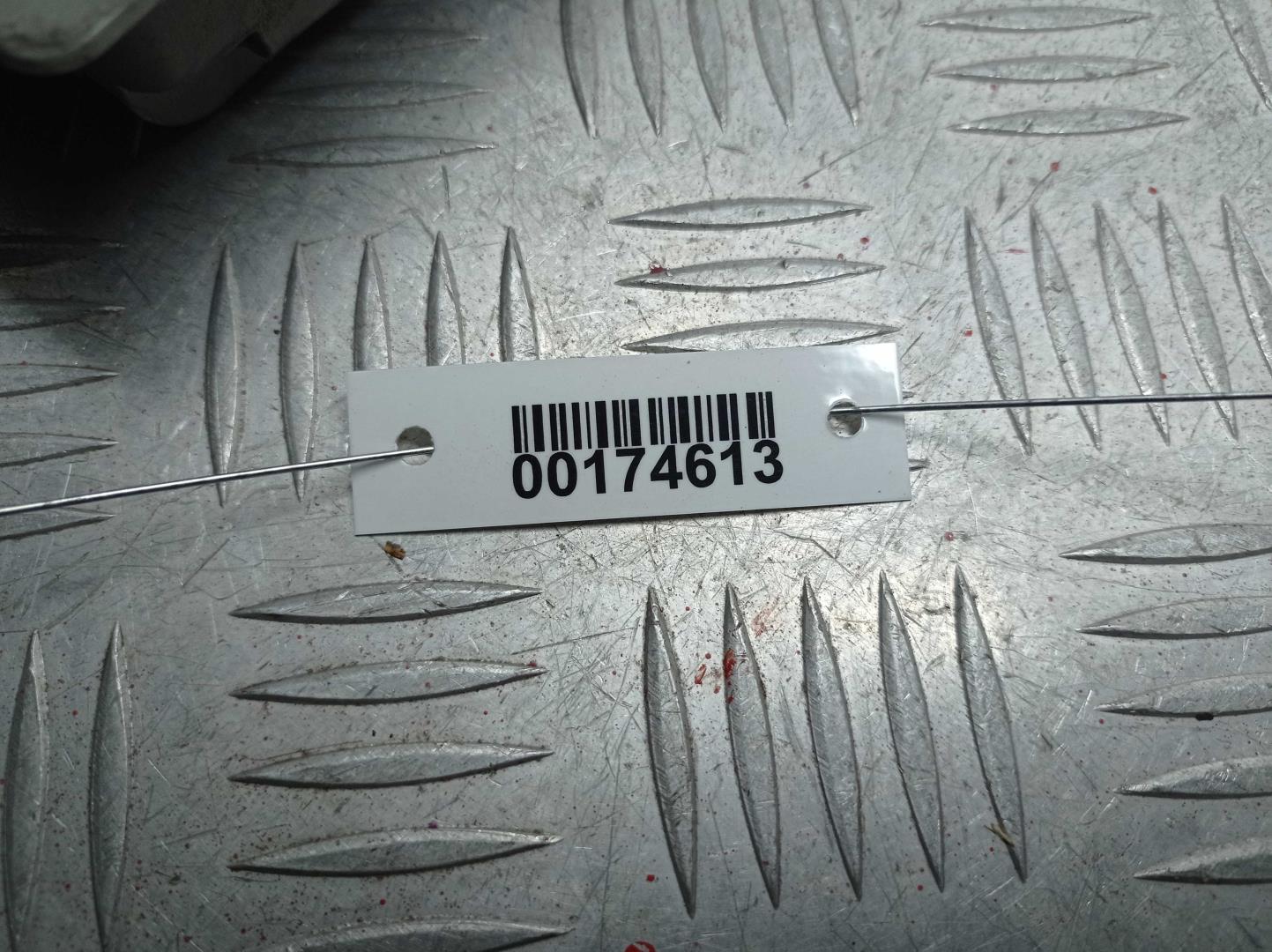 Плафон салонный