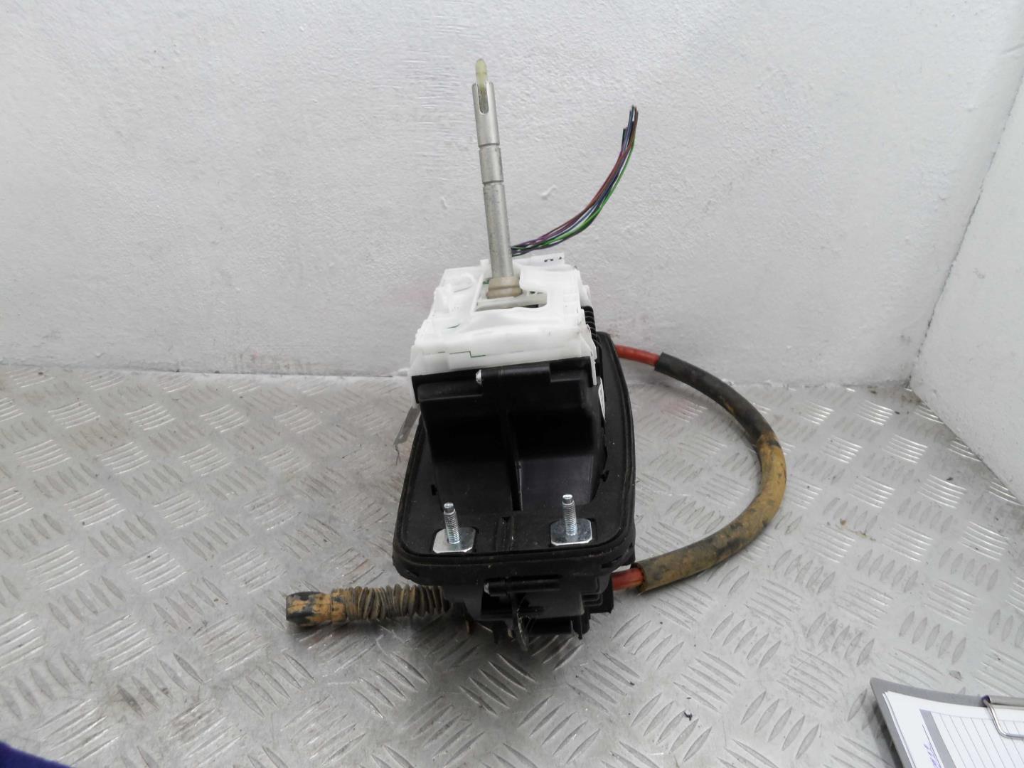 Кулиса МКПП / АКПП