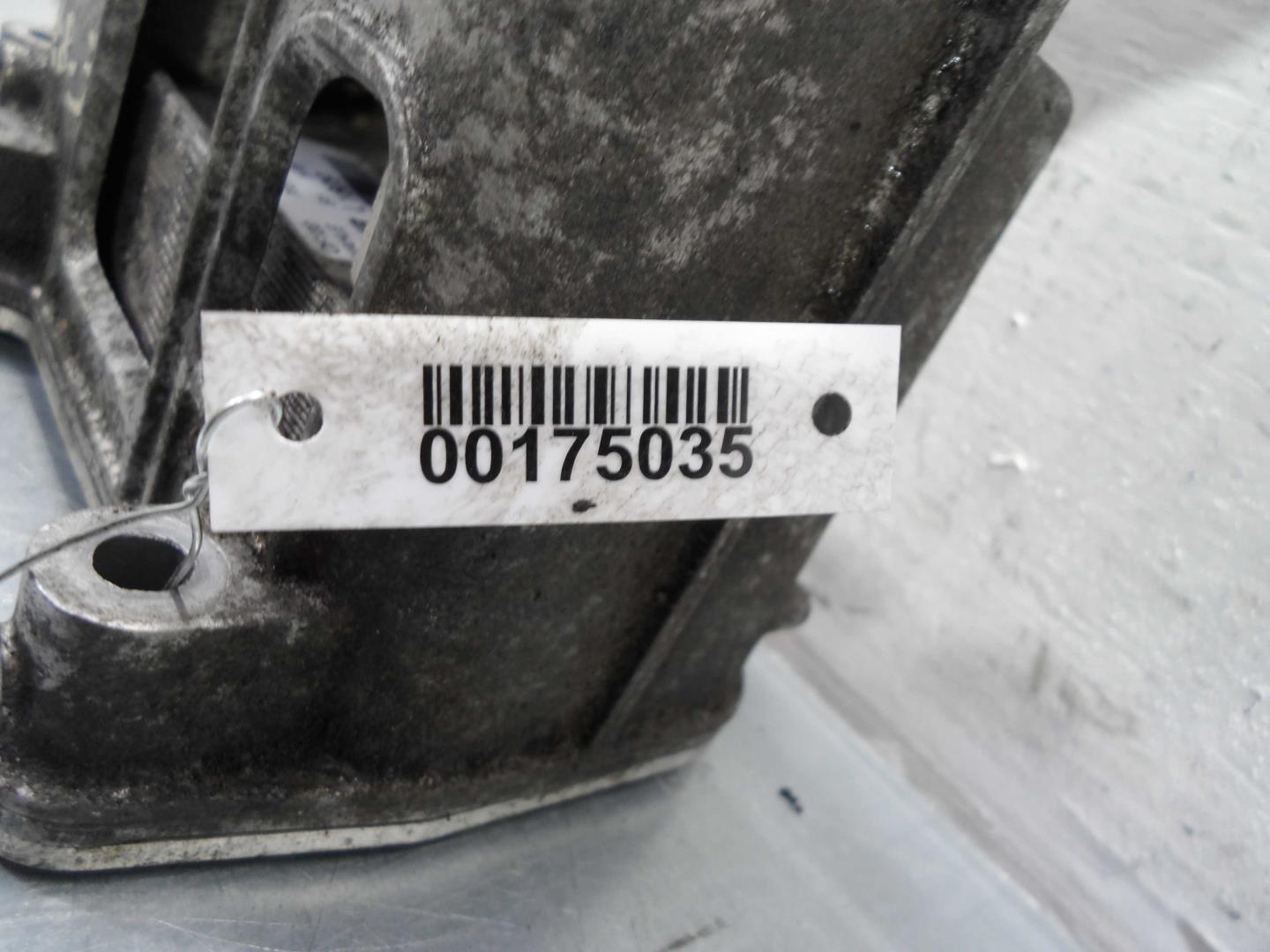 Корпус масляного фильтра