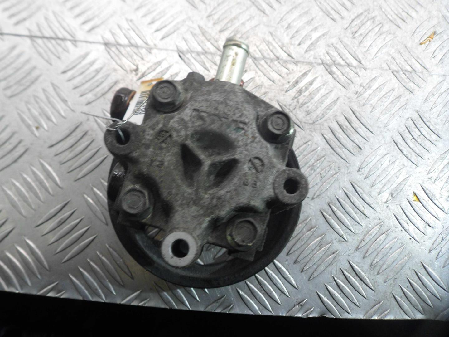 Насос ГУР (гидроусилитель руля)