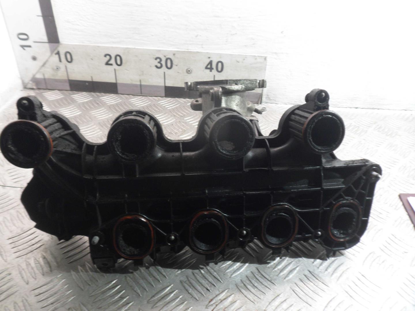 Коллектор впускной