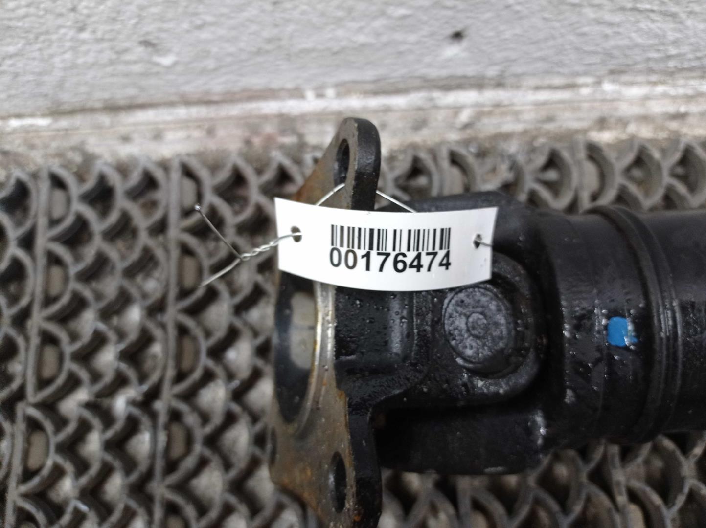 Вал карданный задний