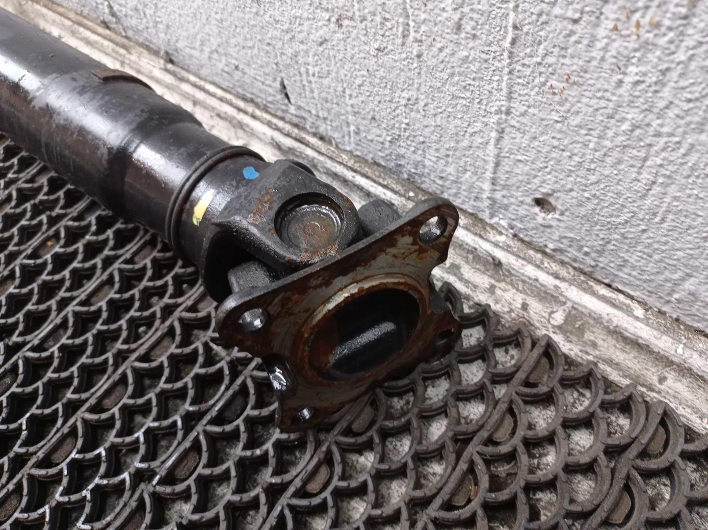 Вал карданный задний