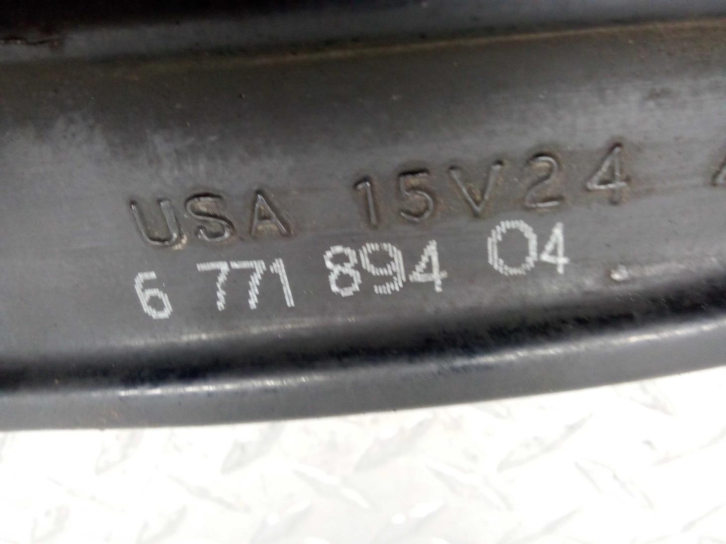 Рычаг передний нижний правый