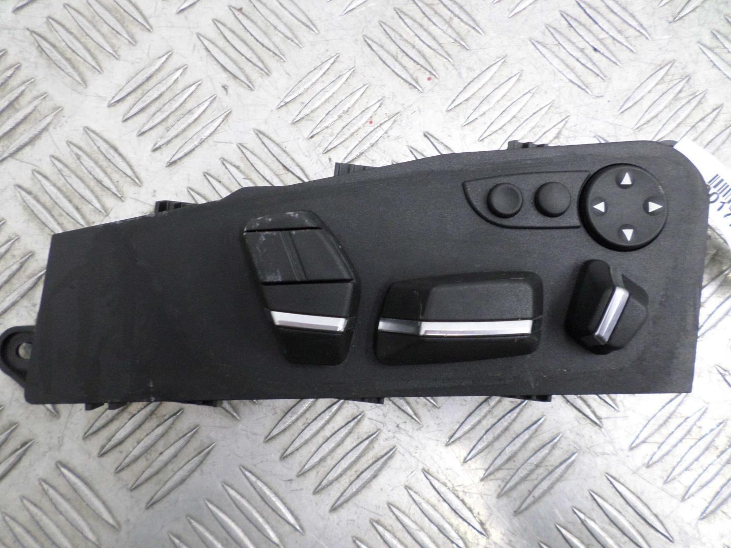 Переключатель регулировки сиденья