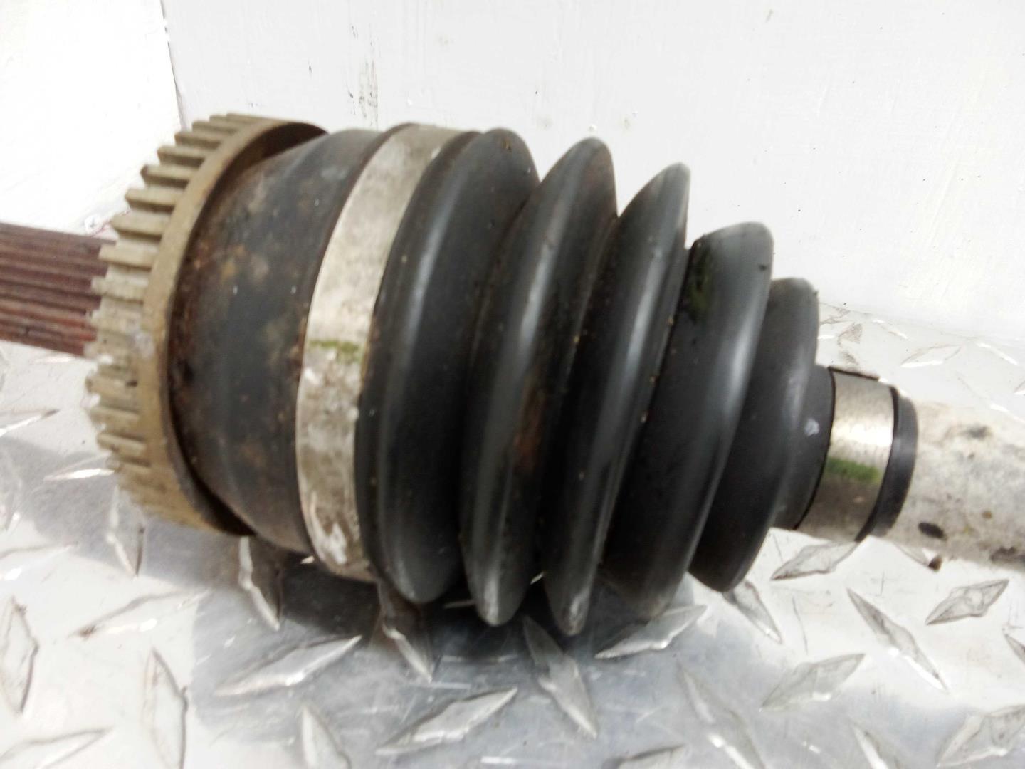 Полуось передняя правая