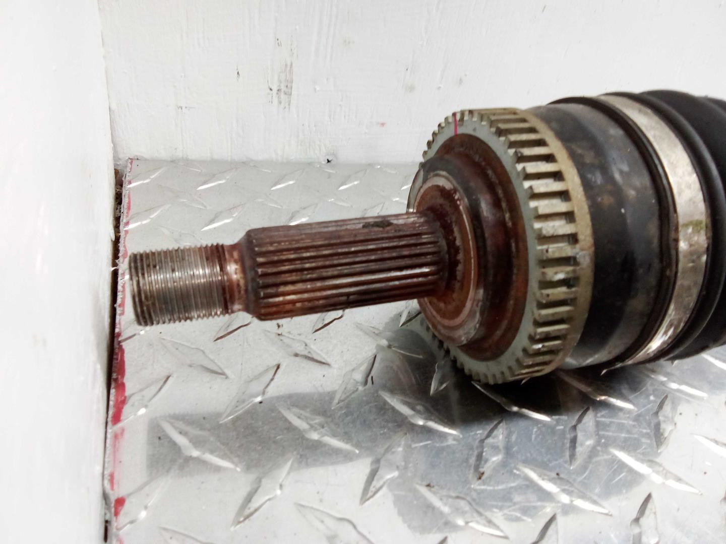 Полуось передняя правая