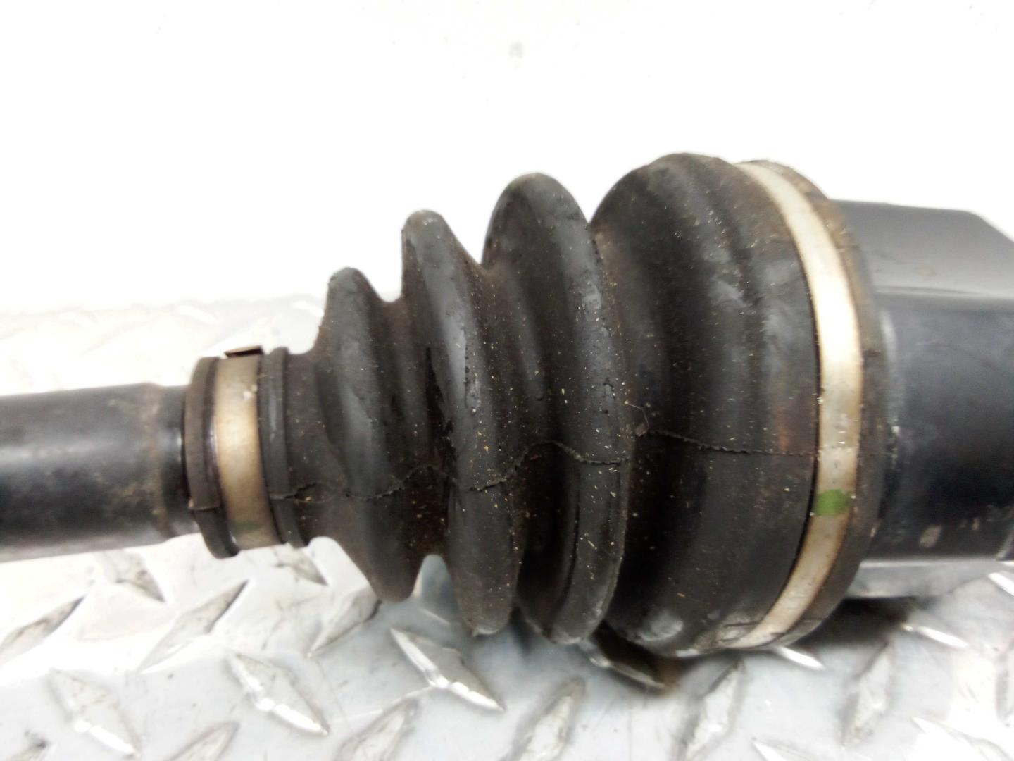 Полуось передняя правая