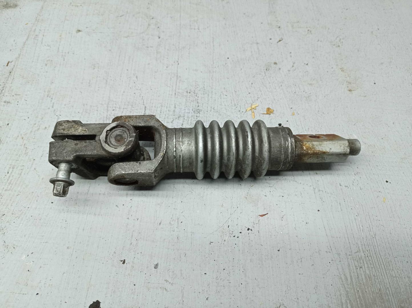 Кардан рулевой