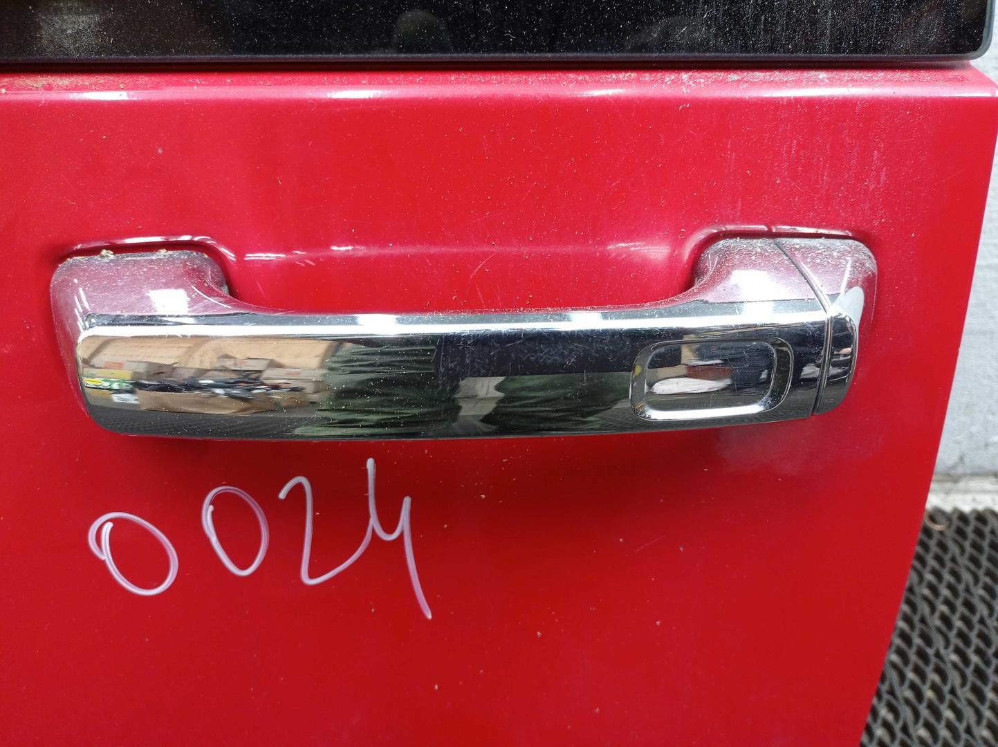 Замок багажника