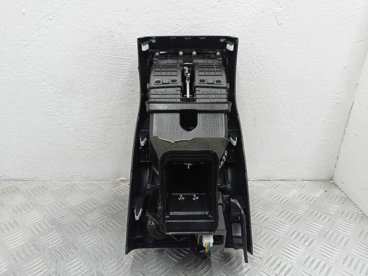 Дефлектор воздушный