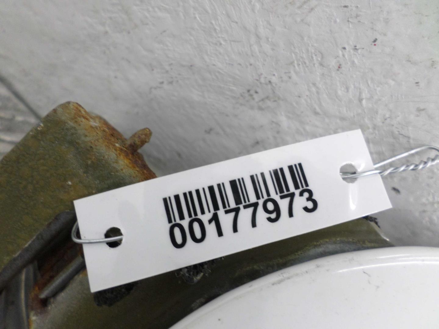 Лючок бензобака