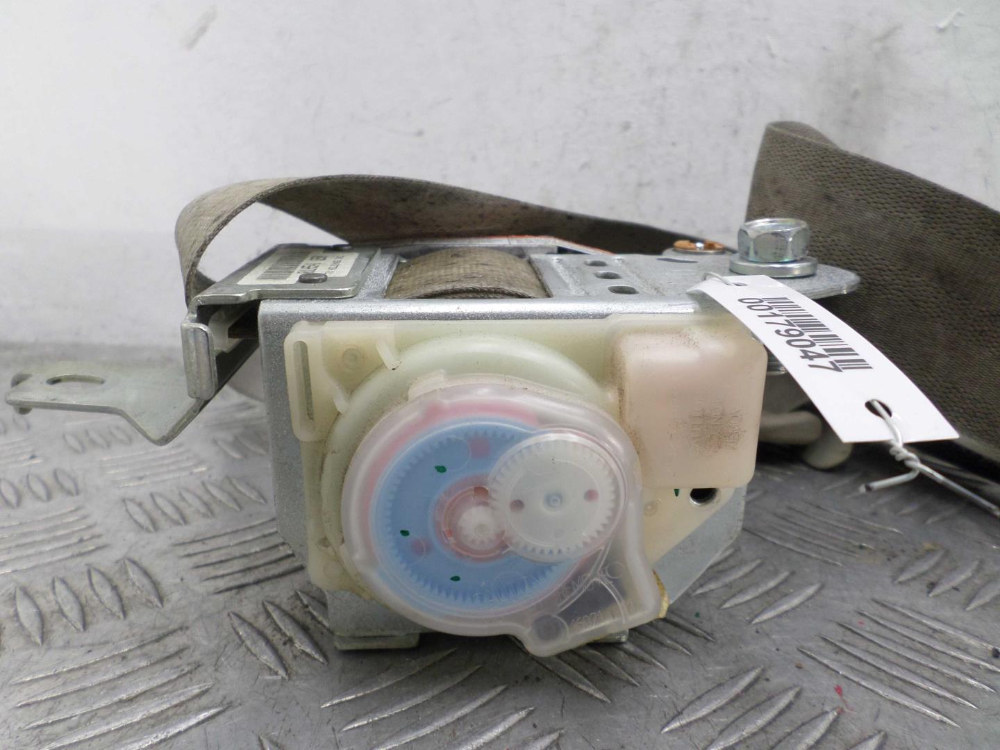 Ремень безопасности