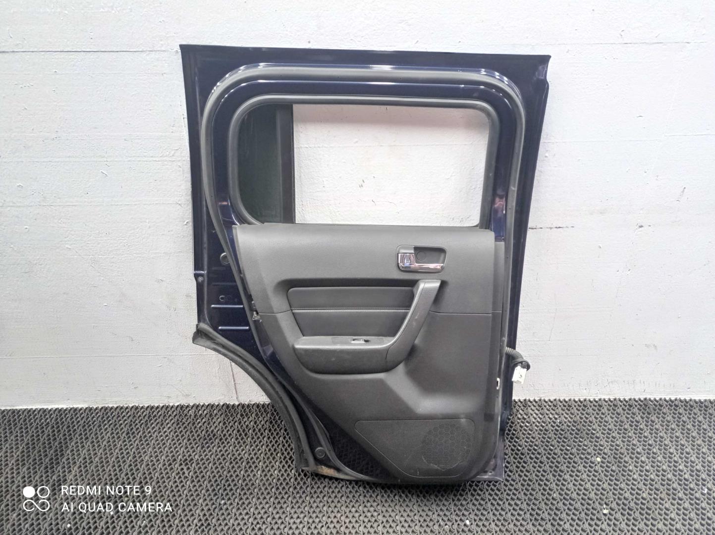 Дверь задняя левая