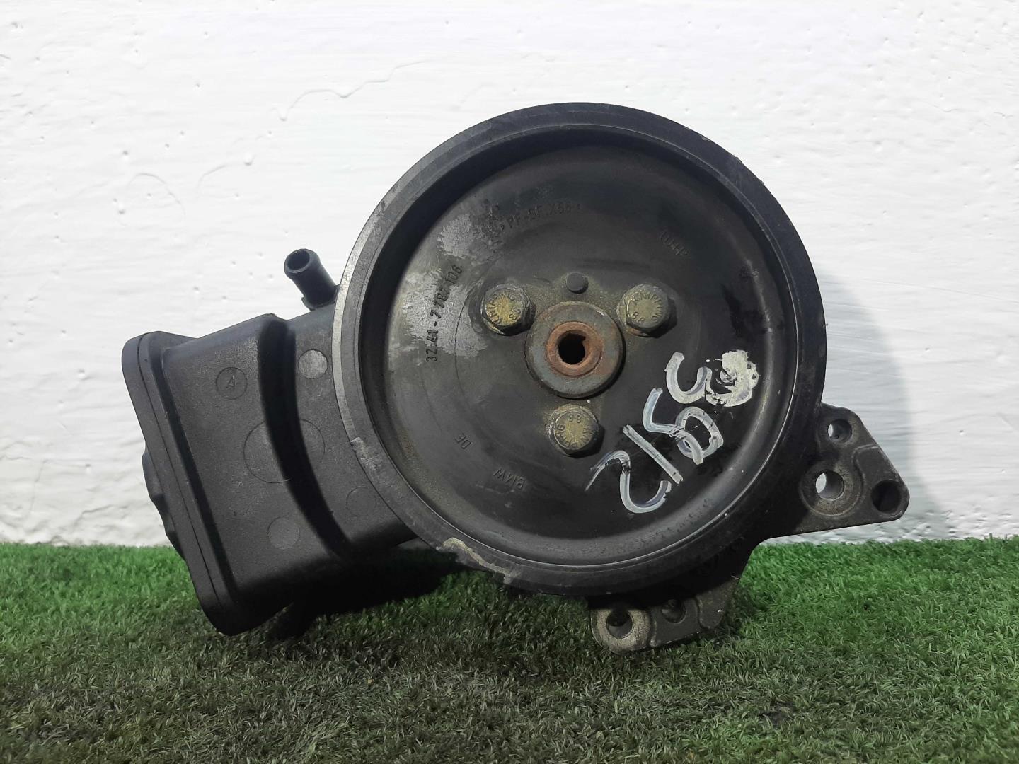 Насос ГУР (гидроусилитель руля)